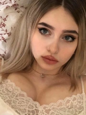Проститутка Хана